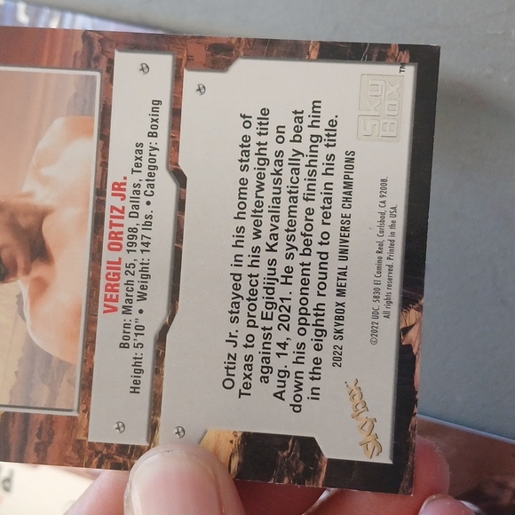 Assorted Sports Trading Cards Collection - Picture 9 of 12